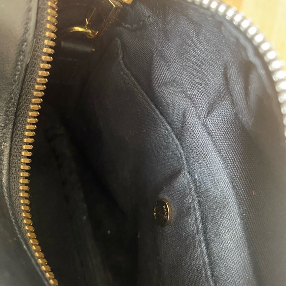 WANT LES ESSENTIALS DE LA VIE CROSSBODY LEATHER CITY BAG - Picture 9 of 10